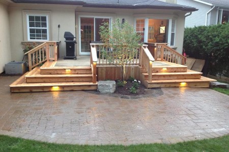 Landscape lighting patio stairs