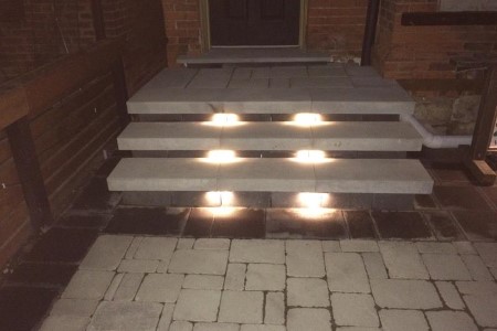 Landscape lighting stairs